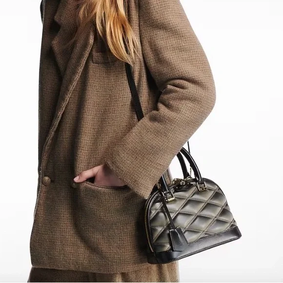 Authentic Louis Vuitton Alma BB Malletage Black, Cream, Green leather - Picture 5 of 16